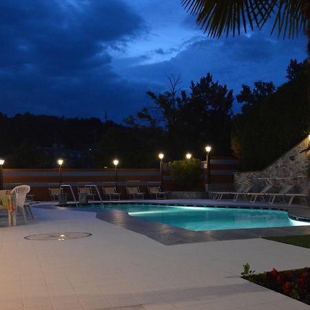 Hotel Plaza Tabiano Terme Exterior photo