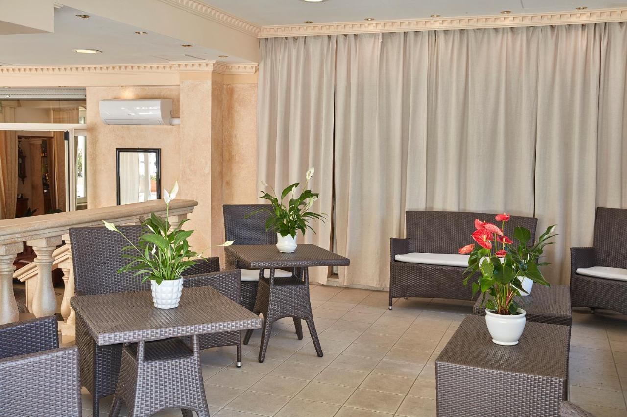 Hotel Plaza Tabiano Terme Exterior photo